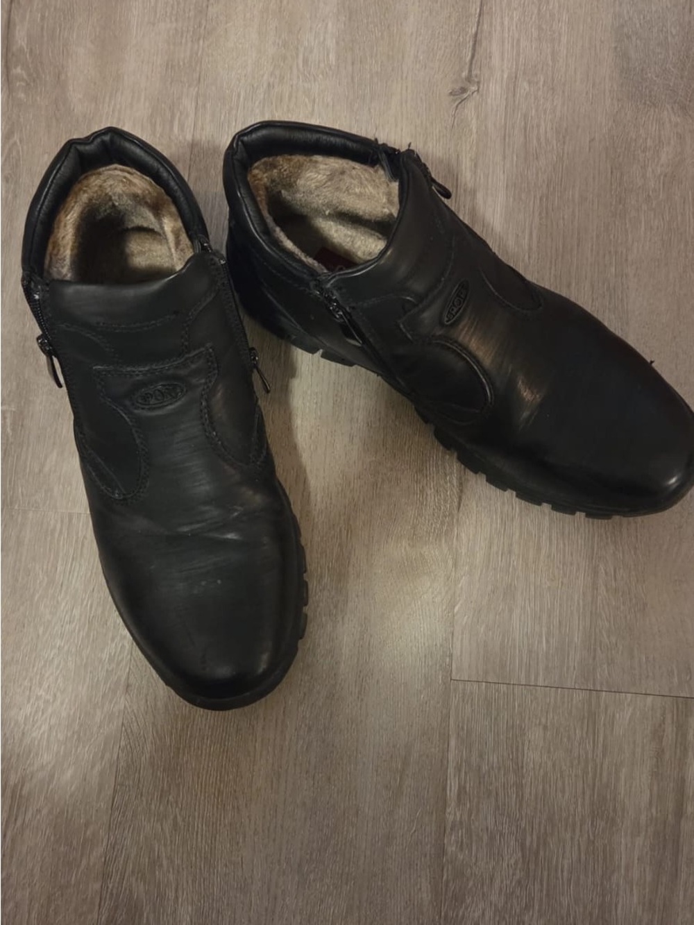 Men's Black Leather Zip-Front Winter Boots